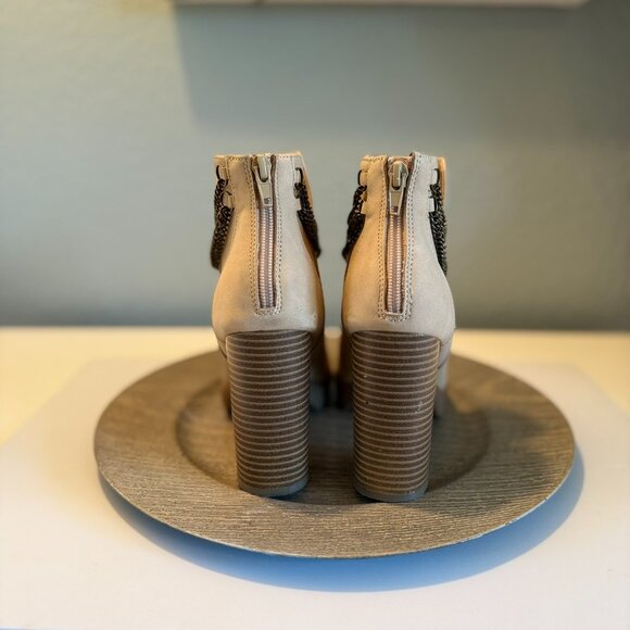 Report Tan Heeled Booties with Chain Detail, Size 6 - Picture 3 of 11
